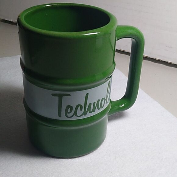 OTC Inc Green Mug - Picture 2 of 7